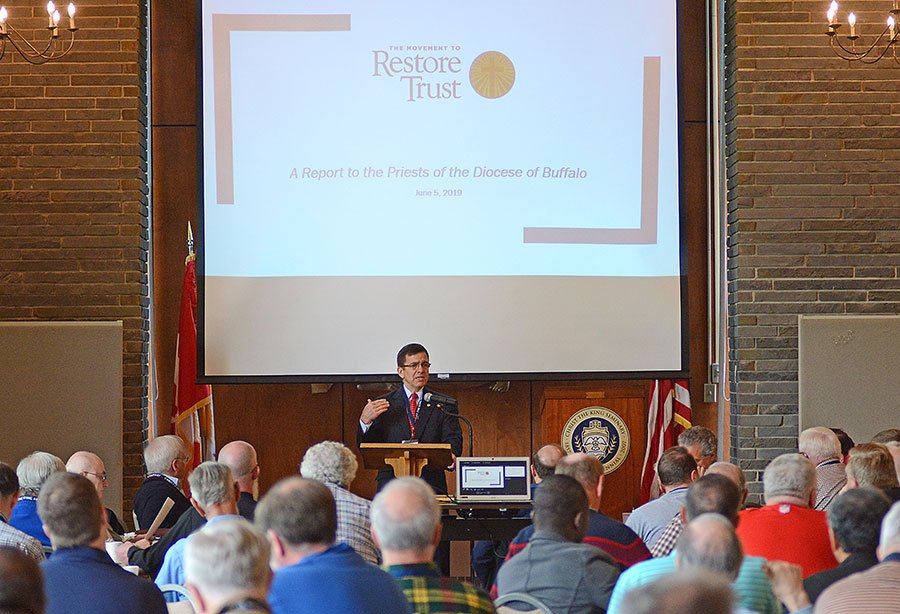 Movement to Restore Trust tweet media