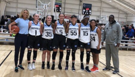 SmacRoyals's tweet photo. Oh July.... we cannot wait until you are here! @wingler_kendall @Lexi_Taylor5 @pipermacke @LabordeauxJayla @Jadesimp32 @jaidendouthit @meghan_walz @madelyn_ditto @RoyalsKentucky @SMACBasketball @FOX19Tricia https://t.co/mp8X2SThsK