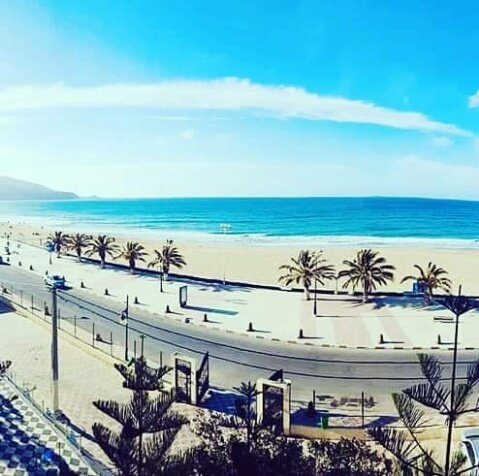 Malak_Fcb_31's tweet photo. عُزلة أنيقة  
#Les_Andalouses #Oran
مساء نور توحشتكم لحباب 😍😍 
#ملاك ❤ https://t.co/PDB2haqZQn