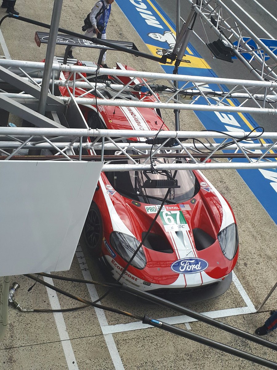 BazzocchiDidier's tweet photo. Et c’est parti pour les essais libres des @24heuresdumans: derniers réglages des 🏎️ ! Je suis fier que @MMAssurances soutienne ce grand événement qui sera le laboratoire pour tester des innovations durables au service d’une mobilité décarbonée #lemans24 https://t.co/XrOzDNC5KD https://t.co/Cy6HGdF6uj
