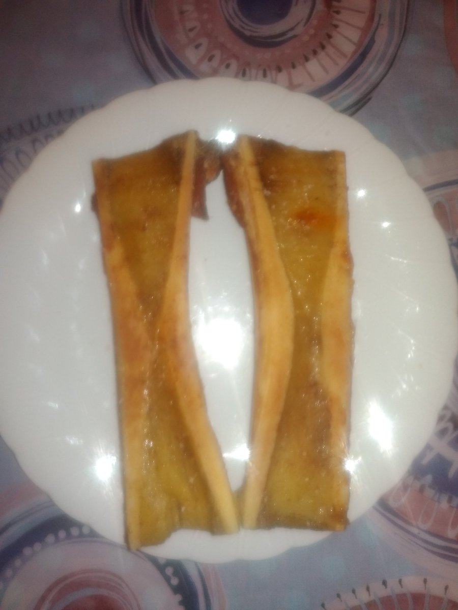 AdrienneOlivier's tweet image. @xeyedmess @Banting7DMP #adminchallenge feed 1 pax for R10,00
Cost-2 meals for 4 people=R13,15 pp. 
R16,45 with yoghurt.We didn&apos;t have yoghurt
Brunch boiled eggs &amp;amp; cherry tomato. 
Dinner-Danish Feta &amp;amp; Spinach Quiche, cherry tomato, a slice of @BantingBLVD Bread with bone marrow.