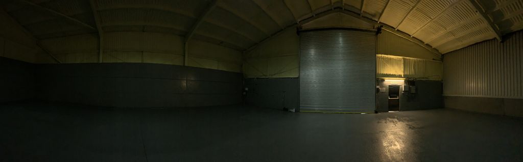 Check us out!😁

This is our new Warehouse in Herford! 🤓  A few photos for you before we fill it up! 🚚 

#cupaz #officerefurbishment #warehouse #design #officedesign #interiordesign #interiors