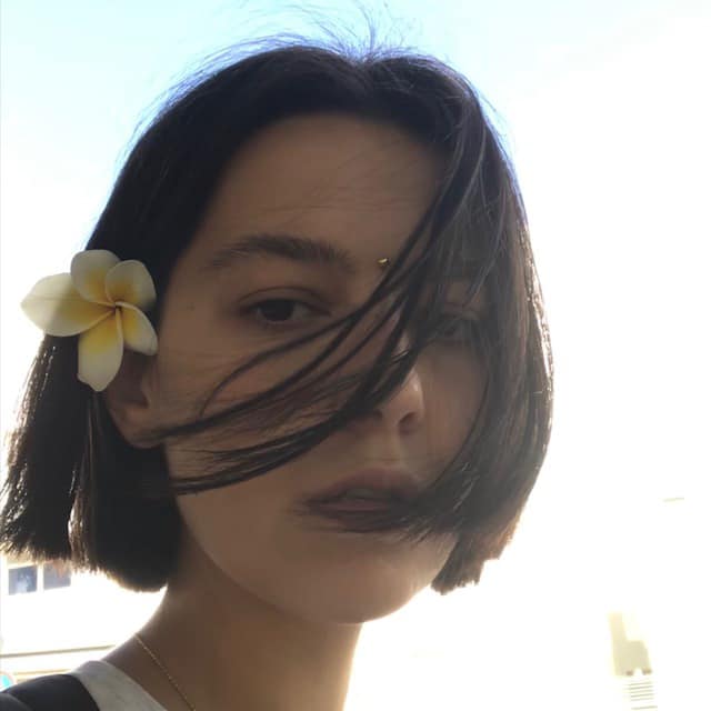 villagemsk's tweet photo. У нас случилось большое горе — не стало Насти Макосты, нашего редактора. https://t.co/i9RJQmAsO3