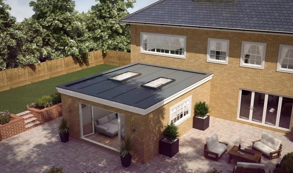The REAL Flat Rooflight is perfect for any
home – it has a modern design without 
looking heavy! It’s a fantastic alternative for 
those who don’t want a lantern for their home. call us on: 01622 683332