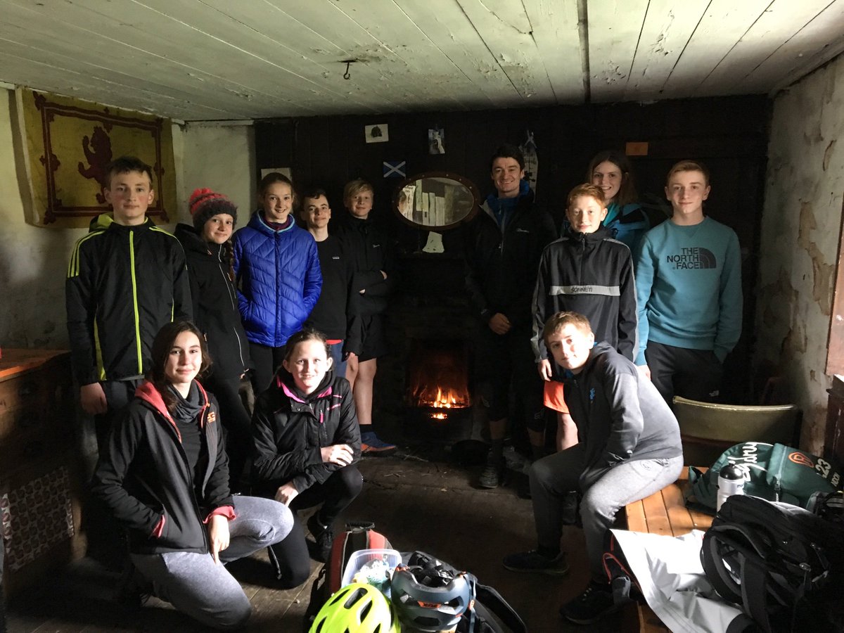 BAM_SCO's tweet image. Great day developing our mountain biking skills with slow races and balance battles before heading along General Wade’s road exploring bothies and bridges @KingussieHigh #mountainbiking #adventure #localspots