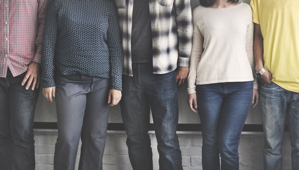 segcolvi's tweet photo. La osteoporosis tiene un rango de aparición mayor en hombres jóvenes que en mujeres, según un estudio que alerta de que es más frecuente que ellos desarrollen osteopenia, un precursor de esta enfermedad. https://t.co/32poNboiZ9 @constantesyvitales #segcolvi https://t.co/dDded1t6gg