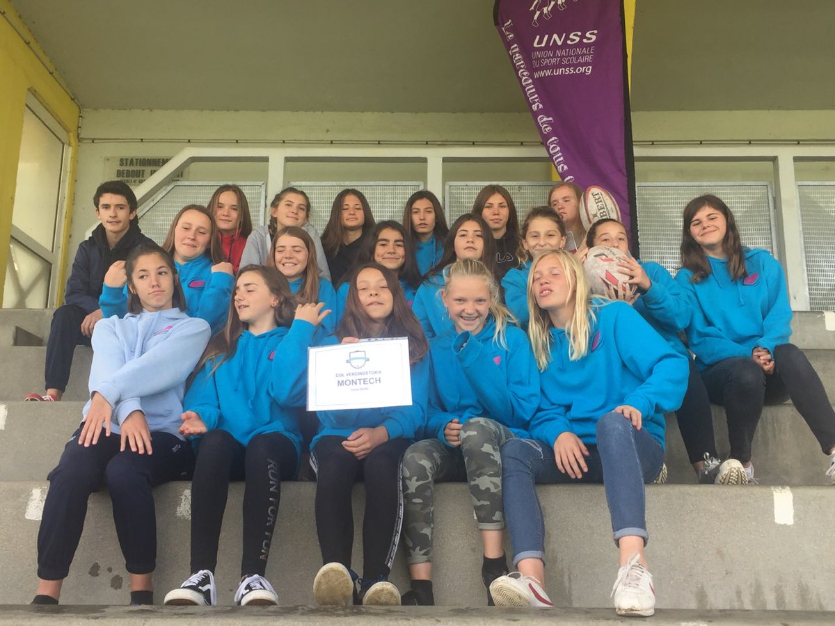 CollegeMontech's tweet photo. Bien arrivés à Chartres pour les finales du championnat de France excellence filles qui débuteront jeudi. Temps maussade, terrain gras mais moral au beau fixe. @DSDEN82 @tarnetgaronne82 @Occitanie #mairiedemontech https://t.co/j6zpL0RHAj