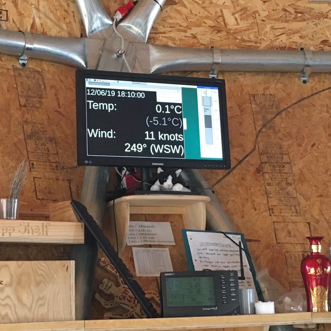 View image on Twitter