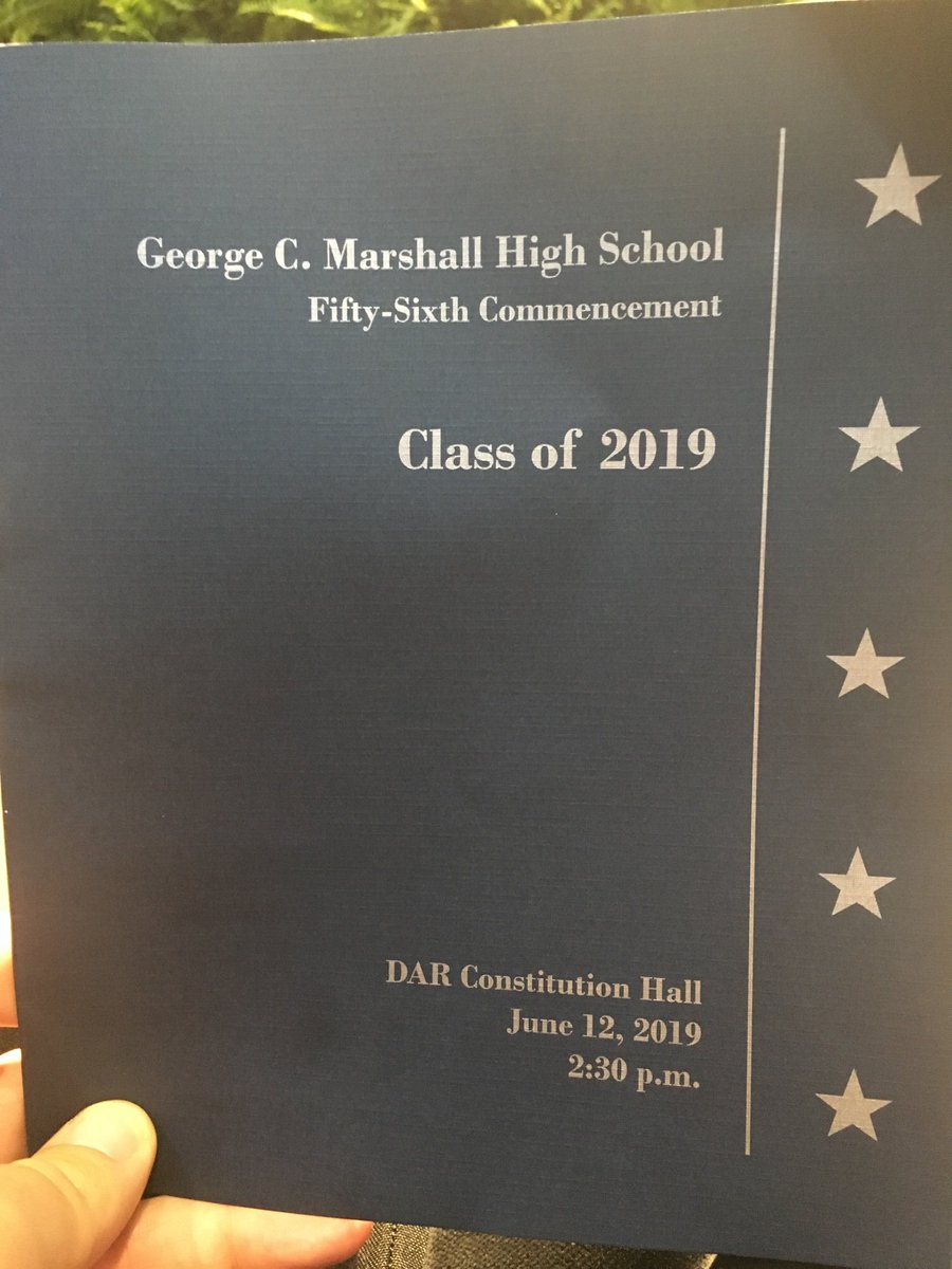 FCPSR2's tweet photo. Class of 2019 at Marshall HS—congratulations!  What a great celebration of your achievements! @MStatesmen #fcpsgrad19 https://t.co/edcgaQCA3i