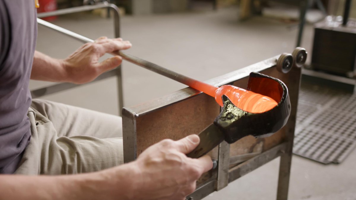 Also on this week's episode we visit <a href="/RomeoGlass/">Romeo Glass</a> in Waynesboro to watch as Minh Martin creates some beautiful blown glass vases.  Check your local listings for air times!

#madeinvirginia #PBS #Virginiasbank