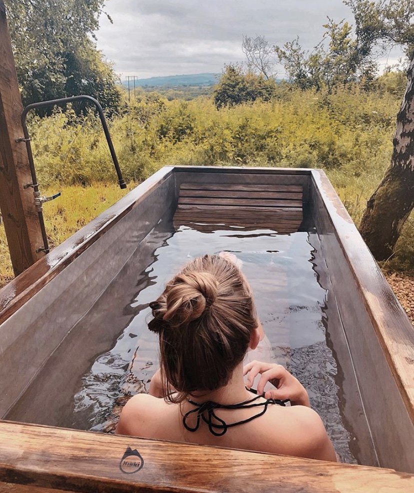 TheFishHotel's tweet image. Come rain or shine 🌧️ 🍃 
📷 : claudiaseeger #hideaway #thefish #fishmoments #comerainorshine