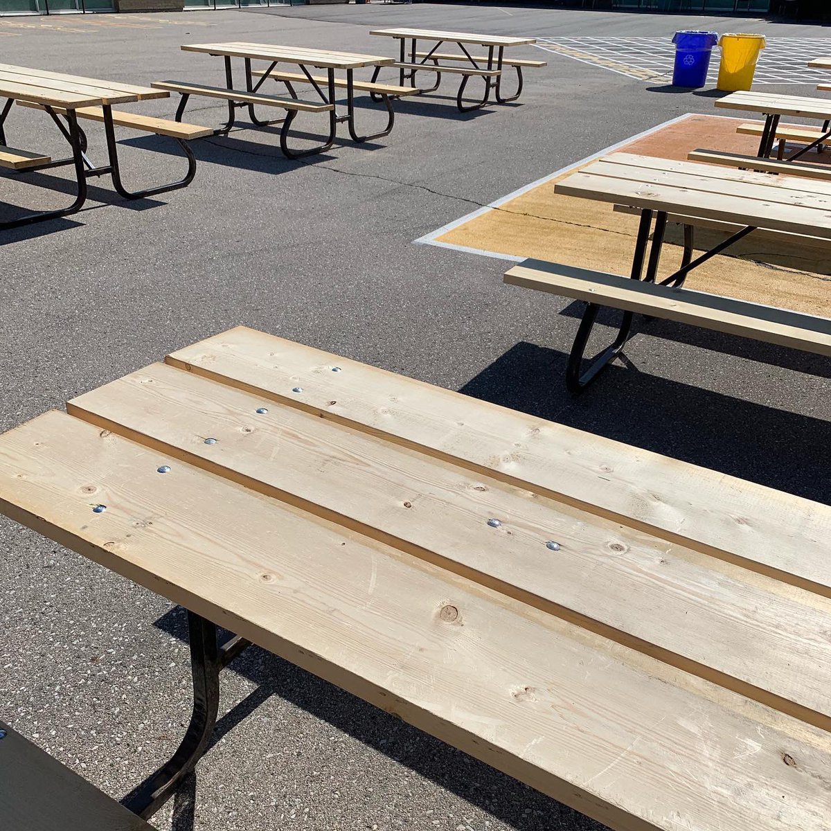 bayviewglenps1's tweet photo. Something is about to go down @bayviewglenps1 #FunFair2019 https://t.co/UNWu1QbCvv