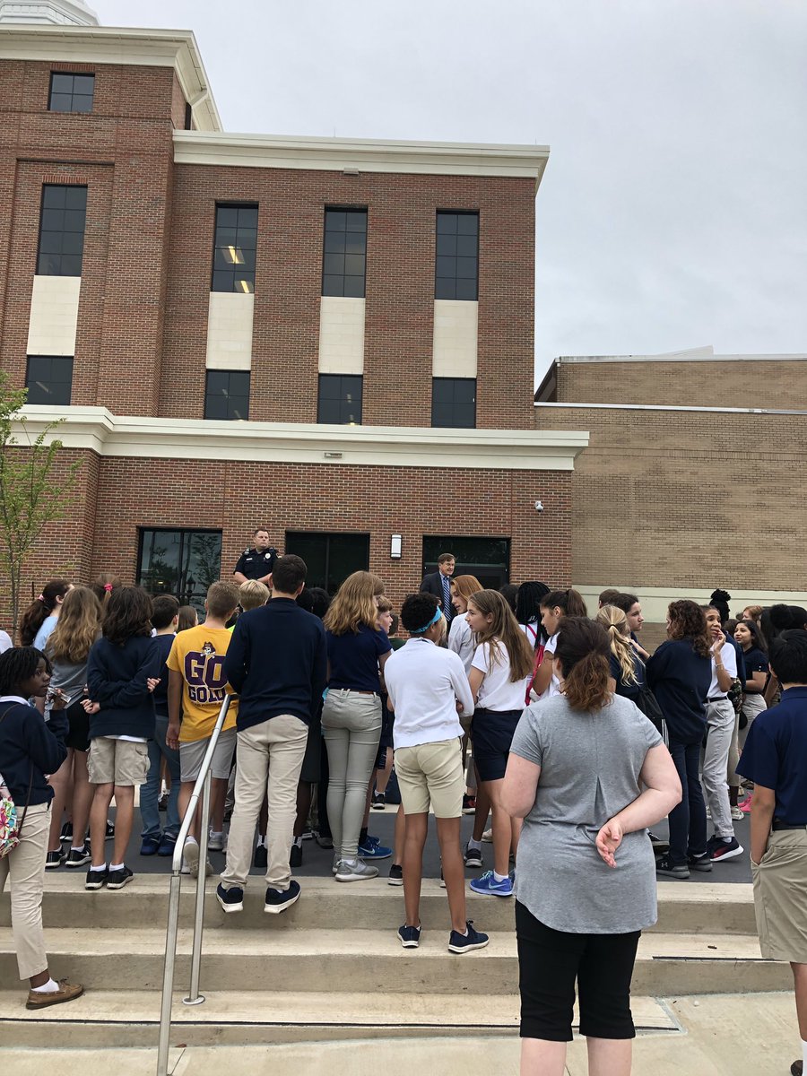 NBMS 6th graders on a walking tour of our community downtown Jacksonville