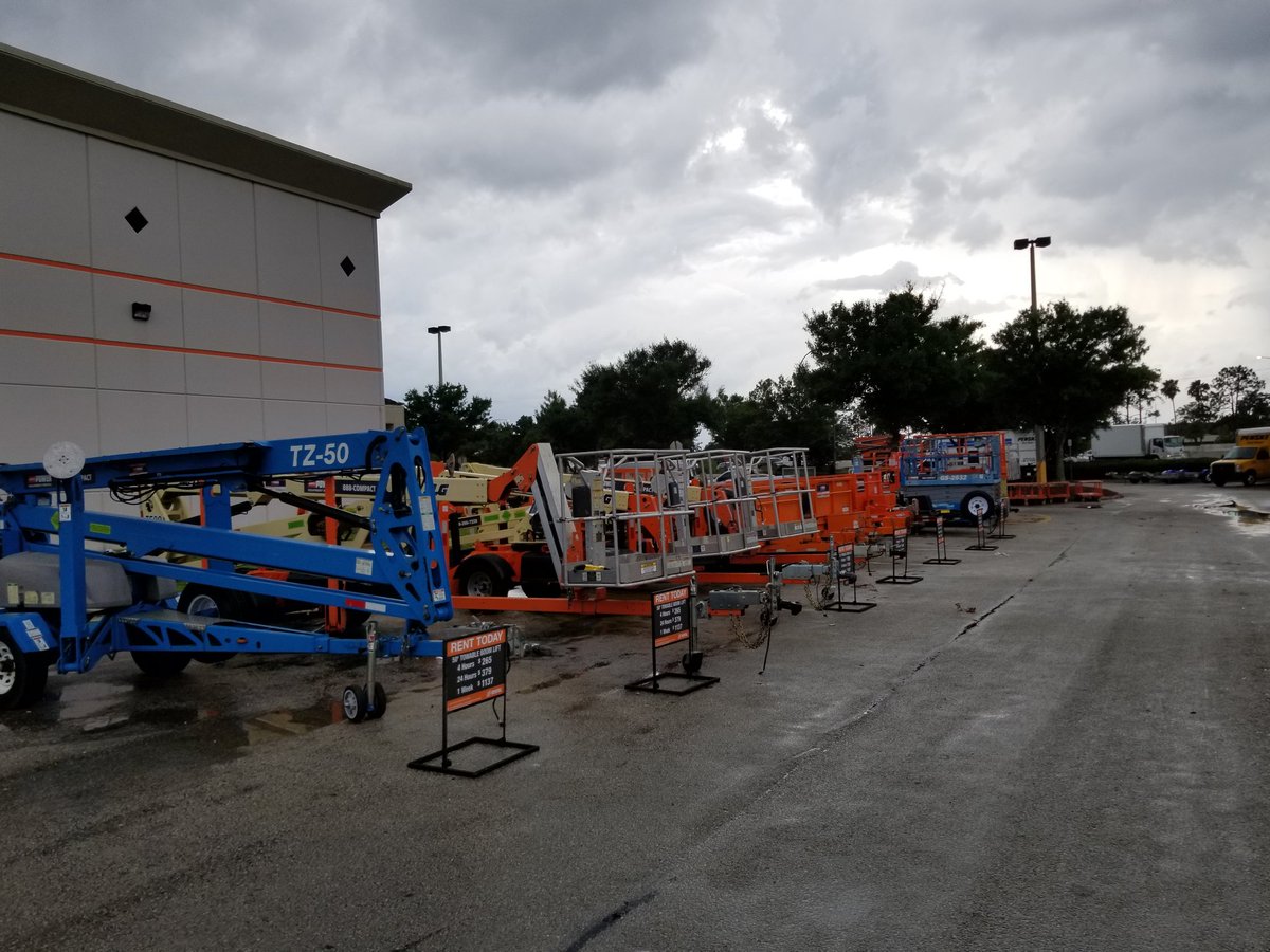 NateVelazquez2's tweet photo. Completed a reset outside at #HD6367 for large equipment. Awesome to see the growth of Large Equipment at this store. 5 years ago when I started they had 6 units, now 20+ and counting. Talk about Growth! #THDRental #powerofone  #Orangepromise #keep  @EricDynes1 @rachel_mcelheny https://t.co/fQnyAcFodE
