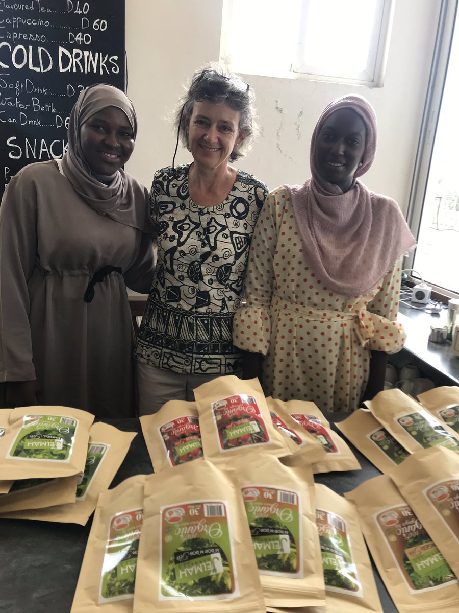 Jelmaherbella's tweet photo. Jelmah In Timbooktoo!🎉
Glad you chose &amp; trust our service 
Thank for choosing❤️
#gambiantea 
#gingertea 
#tealoversclub 
#naturallymadeteahouse 
#jelmahlovers https://t.co/dq2xAXmvkW