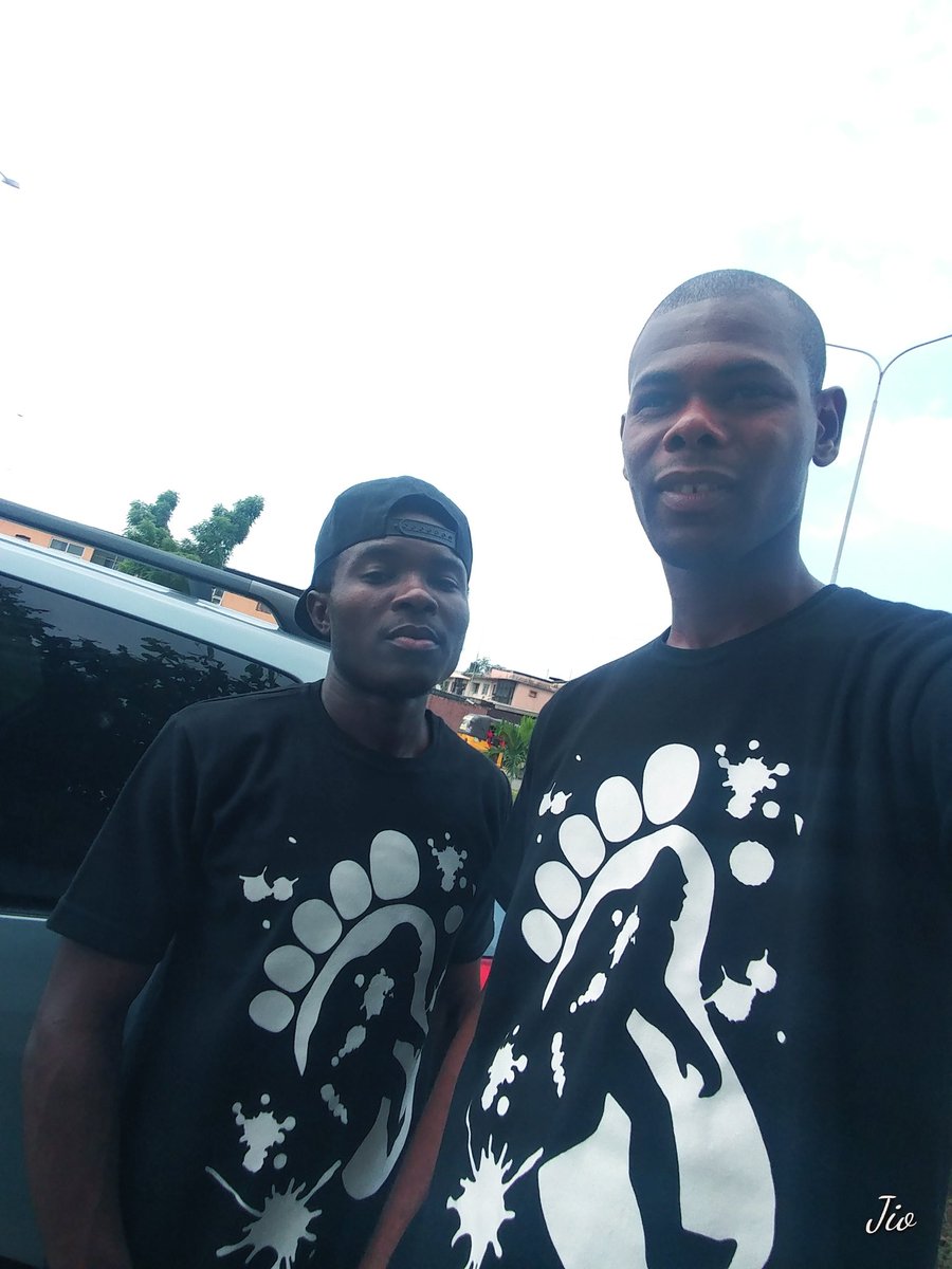 OyomwanO's tweet photo. If they ask why your FOOT so big, don't answer. Just STOMP and let the earth tell them why.

#Bigfoot #WILDSTOMP https://t.co/NvloRpGHlj