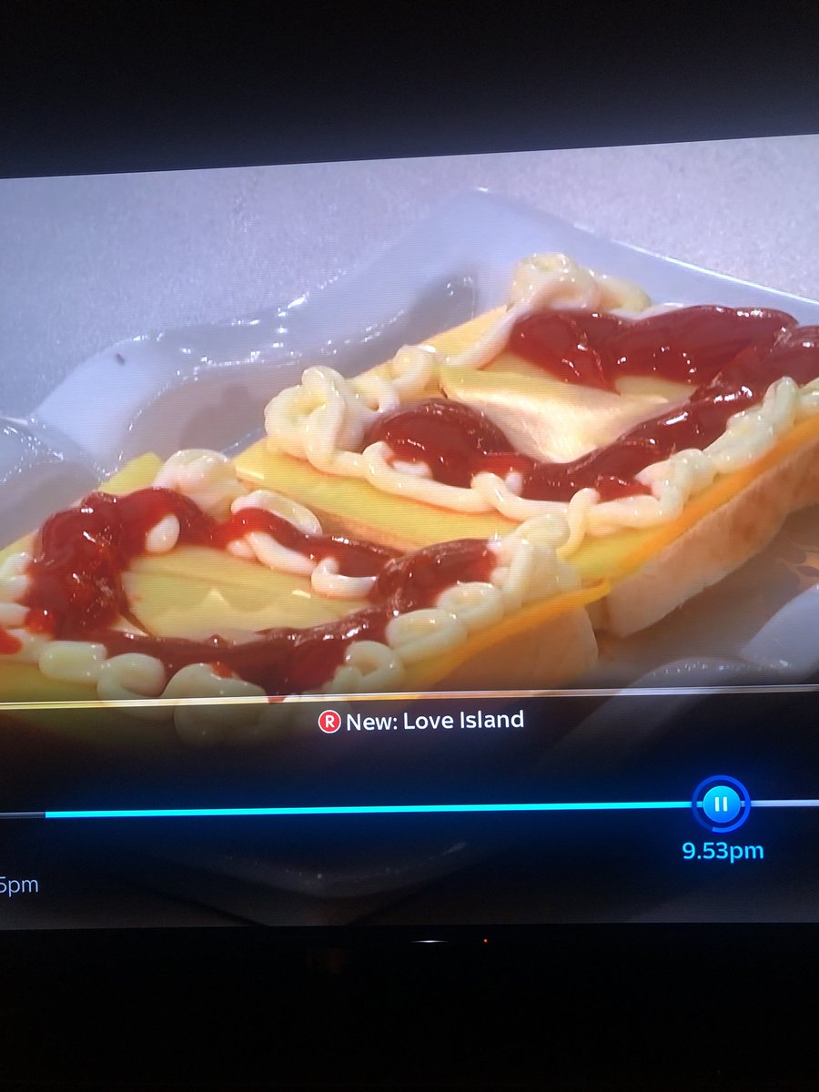 an adult man just served this bona fide fanny-closer #loveisland