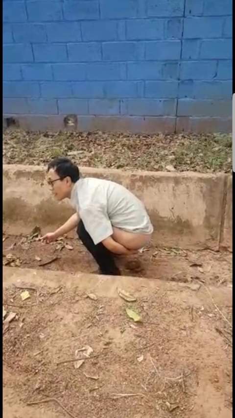 solo_ambuku's tweet photo. @Dennismaina4 Resist #ChineseStateCapture , deport the squinty-eyed monsters and end #ChineseInvasion in #Gikomba , and their shady #SGRheist in #SGR through "secret contract". #ResistCharlatanry , #ResistCorruptionKE #redv π https://t.co/2p98H8053C