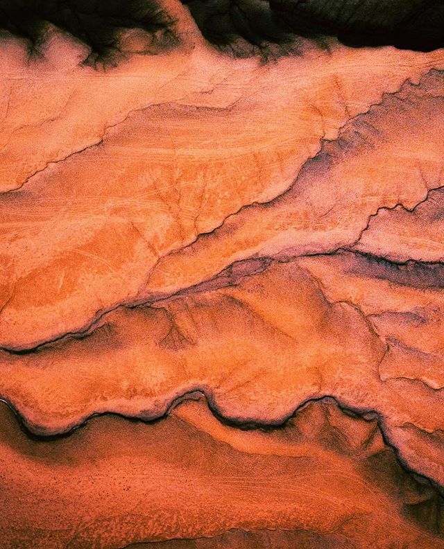 brappphoto's tweet photo. I am amazed by the textures you can see from above! • I wouldn’t have been able to see the vehicle trails if I didn’t fly the drone over. • It’s crazy how much technology has improved with drones over the years. • -
-
-
-
#djiglobal
#djimavicair
#mav… https://t.co/6WKAaRRzAm https://t.co/OZ3mda1juS
