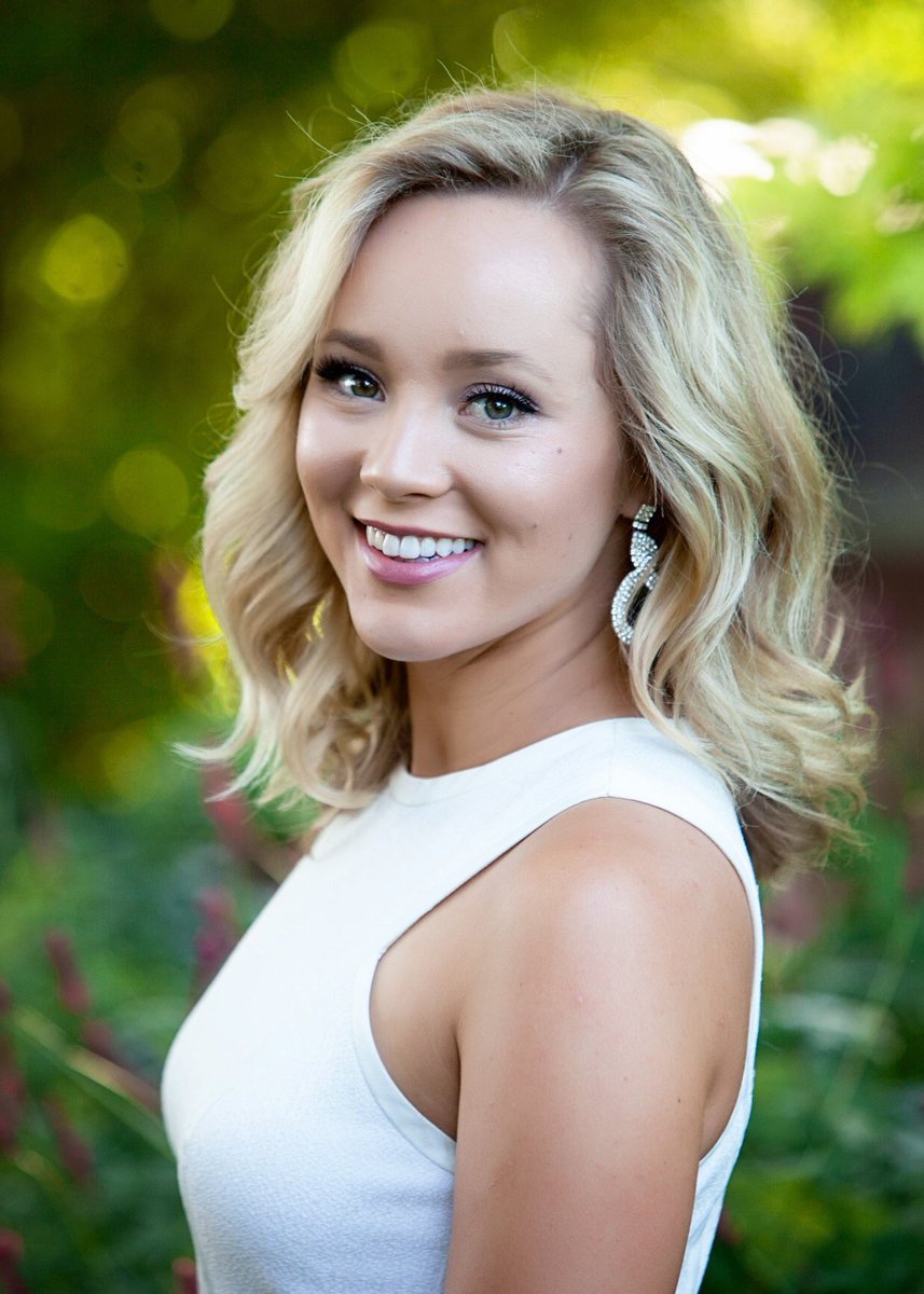 MissIdahoOrg's tweet photo. Congratulations Grace Zimmerman our new Miss Idaho 2019.  Rachel, we wish you the best of luck as you head off to Columbia University! https://t.co/OVjk6wbjdD