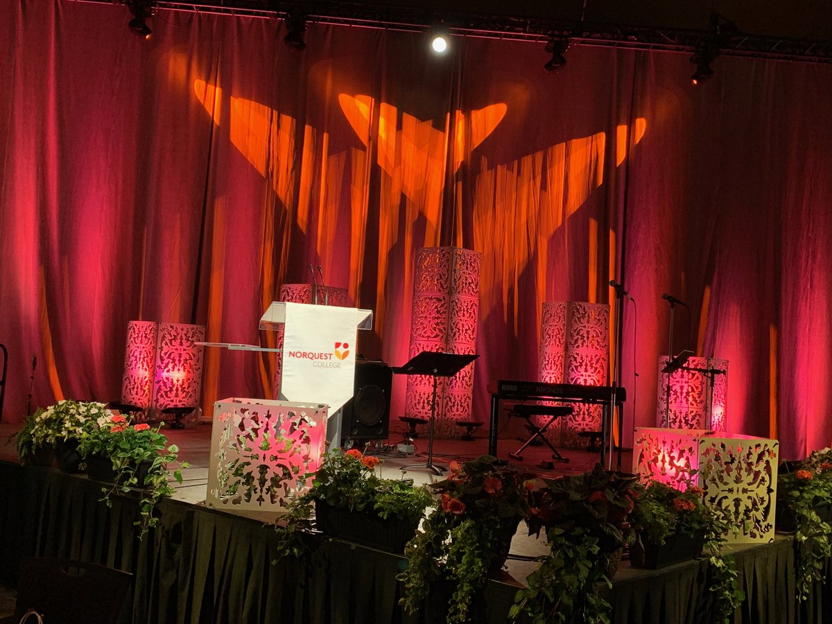 DrJodiAbbott_'s tweet image. ⁦@1ThousandWomen⁩ our room is set and ⁦@NorQuest⁩ we are ready to greet you!