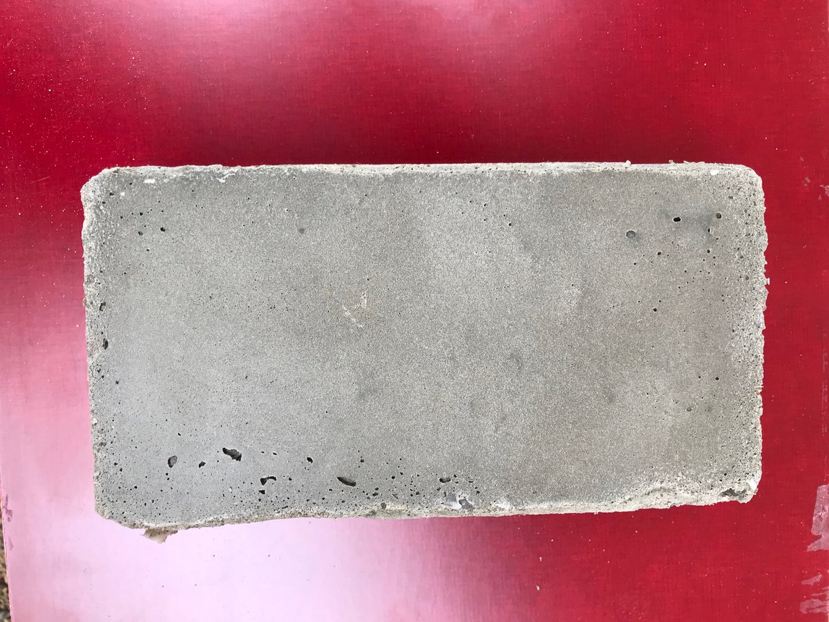 timbarchitect's tweet photo. The latest testers are out of the moulds for the #boxbush #concrete counter https://t.co/BvzSyDBFDH