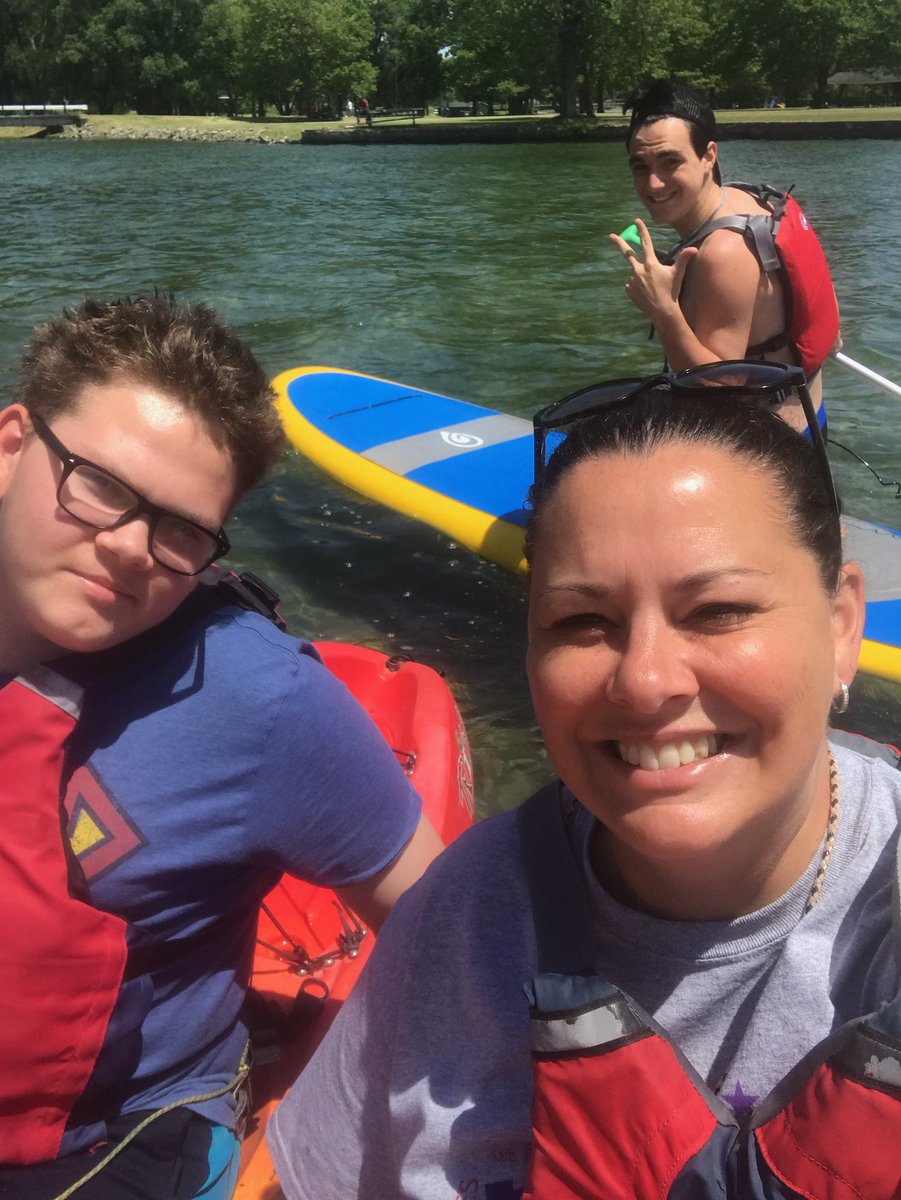 JLeeWeis's tweet photo. Students in Ms. Tarolli's classroom are celebrating the end of the year! @cayboces #summeriscoming https://t.co/xMI77G7OBt