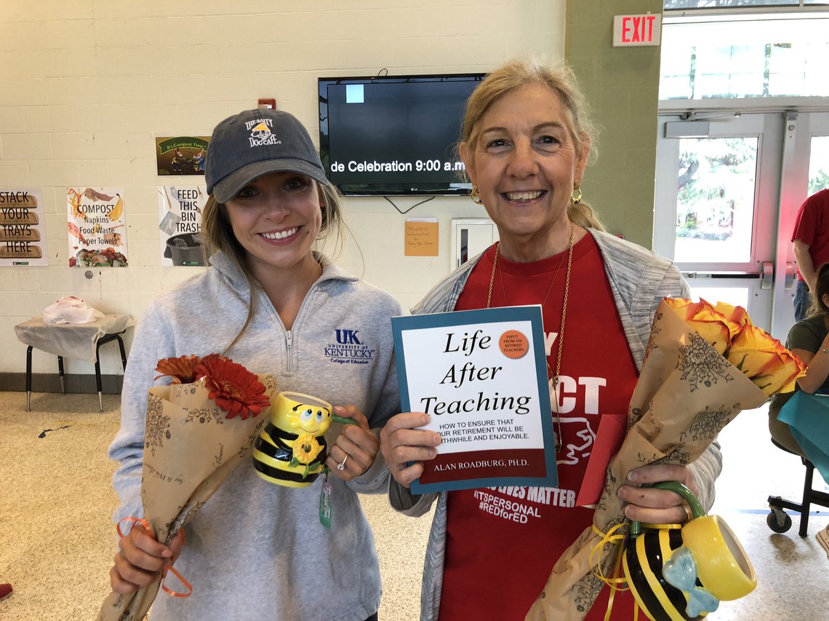 SpeasGlobal's tweet photo. Congratulations to Mrs. Griffith on her retirement! Relax and enjoy a never-ending summer!!! Congrats to Ms. Dawson who is moving with her fiancé to a new city. Congrats to Mr. Ramirez who is returning to El Salvador. We will miss you all! #OnceABeeAlwaysABee https://t.co/KetXx1T167