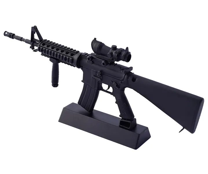 Goatguns_'s tweet photo. Mini M16 replica nicknamed 'Fugazi'. All parts on this badass replica are made of die-cast metal!

-Adjustable Vertical Fore-grip
-4x mini scope
-Charging handle pulls back
-Metal mag with release feature
-Ejection port that opens / closes
-3 dummy rounds
https://t.co/YpevzNAUqa https://t.co/H0kKAtuZ6n