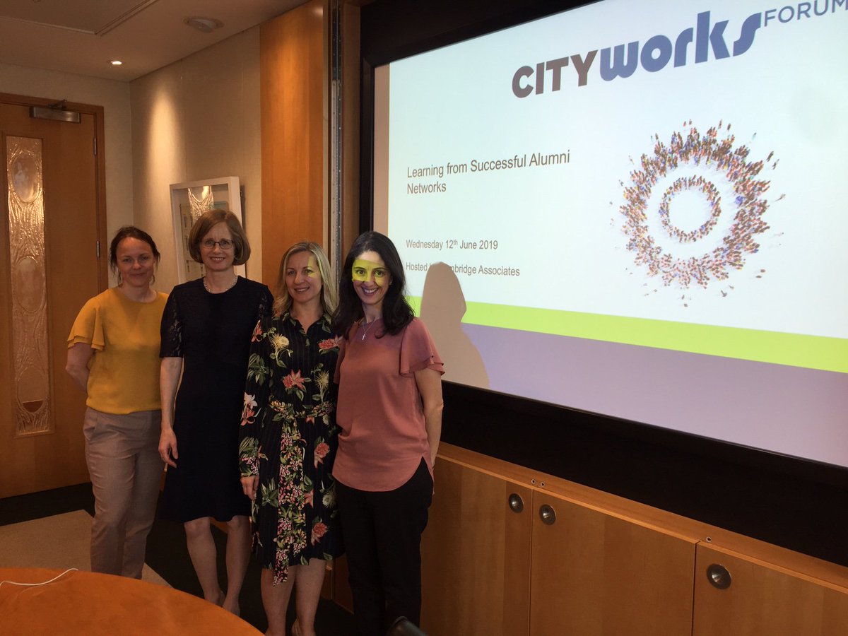 Very practical #Cityworks discussion today about running successful #Alumni #networks, lots of great tips exchanged! Many thanks to <a href="/JennyEnever/">Jenny Enever</a> and <a href="/StelKesh/">Stella Ekkeshis</a> from <a href="/AllenOvery/">Allen & Overy</a> for sharing their approach and to <a href="/SusiPitura/">Susi Pitura</a> at Cambridge Associates for hosting us.