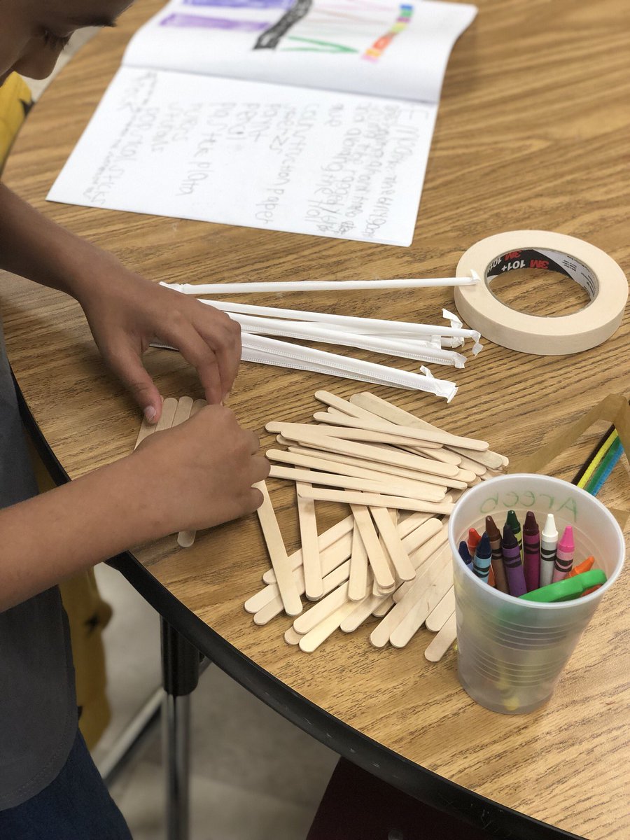 teachshanteach's tweet photo. Using the #DesignThinking process 2 build๐ #iTeach4thGrade #2ndYearTeacher #BlackGirlsTeach #BecomingTheNext #APSPowerUp https://t.co/tclH24Dina