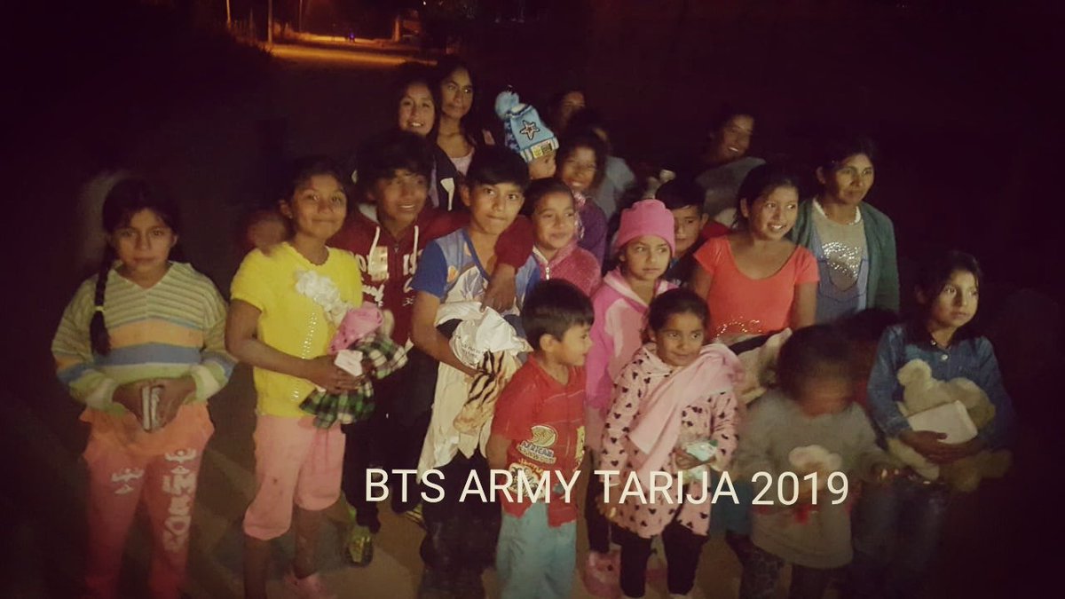 BTS_TjaBolivia's tweet photo. @BTS_twt + donated food and clothing for women, men and children with the hope that it will serve them in this cold winter.
With all of our heart, thank you BTS and ARMY. ๐
Tarija, Bolivia ๐ง๐ด
@BTS_twt #6YearsWithOurHomeBTS #MakeItRightForBTS #HBD_BTS https://t.co/eIdzEonidH