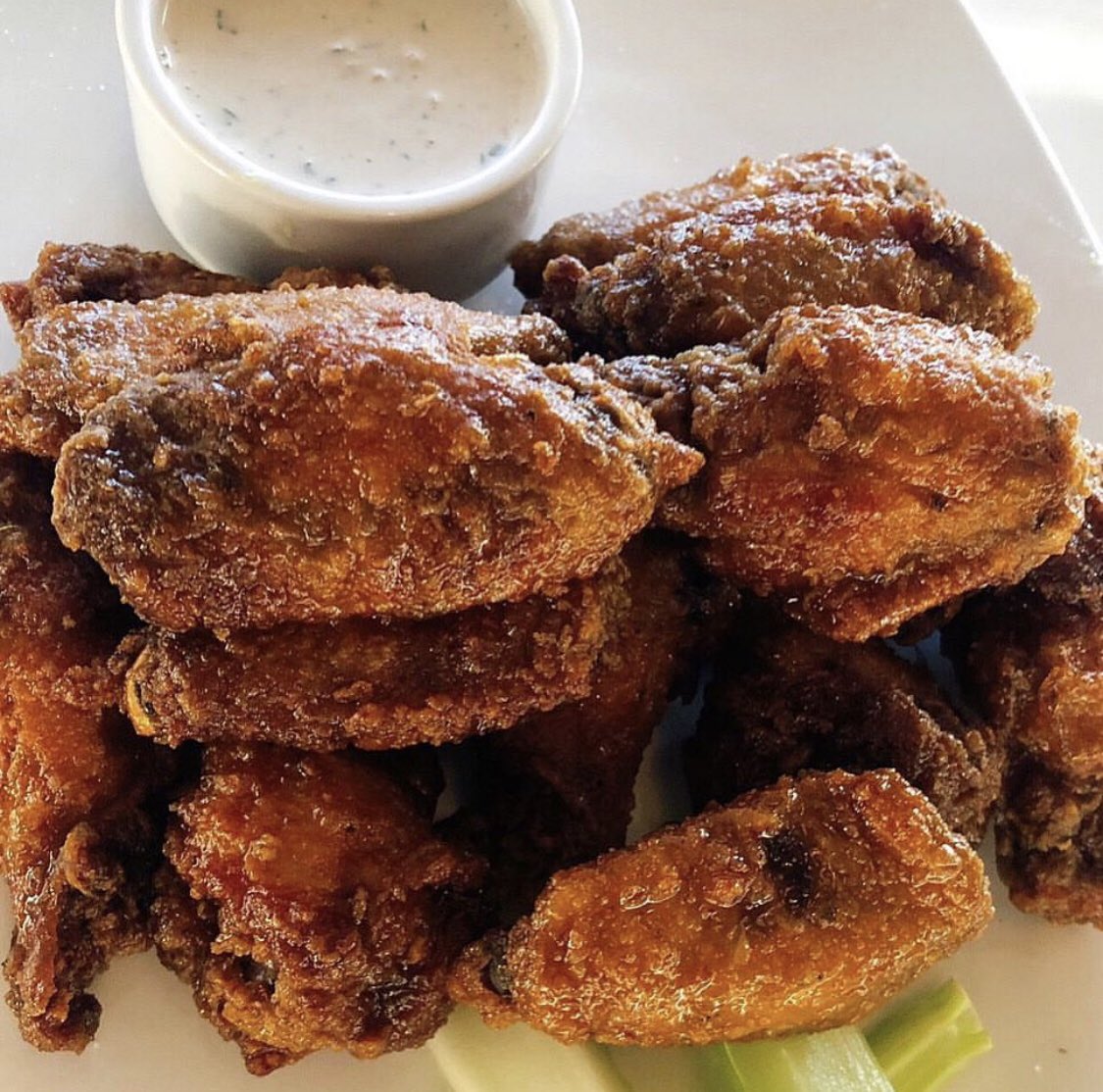Beer &amp; Hockey! Come on in and enjoy 5$ domestic pints as you watch the Stanley Cup Final with us! #YQL 🍻🏒