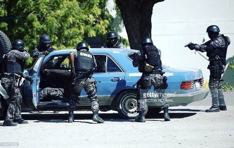 djsteezybaby's tweet photo. Bòn fèt Polis Nasyonal la #PNH @pnh_officiel 🇭🇹🇭🇹🇭🇹 Mèsi pou bon sèvis ak pwoteksyon kew ba nou chak jou, depi 24 lane. Kouraj epi pridans! Respè ak tout inite yo: #BLTS #BIM #BOID #BRI #CATTEAM #CCE #CGC #CIMO #DCPJ #EPINES #GCPNH
#GIPNH #K9 #POLIFRONT #SWAT #UDMO #USGPN #USP 🙌🏾 https://t.co/3VZ0DimV1H
