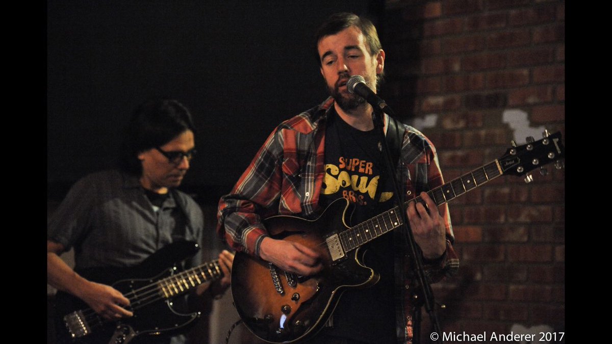 4packspod's tweet photo. We’re back with a brand new episode featuring a chat with guitarist and songwriter Bernie Reilly and two new beers from @rootandbranchbrewing. Link in bio. Hope you like the show. #beer #libeer #craftbeer #ibanez #guitarist #idahomusic https://t.co/J9zduL0giz