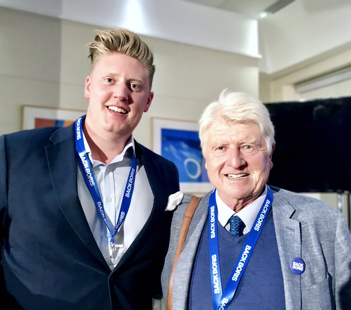 RobbieLammas's tweet photo. π Today was a great day! Got to meet my favourite environmental campaigner π The Jungle Man himself @StanleyPJohnson π #BackStan https://t.co/SC3pIxIZ9i
