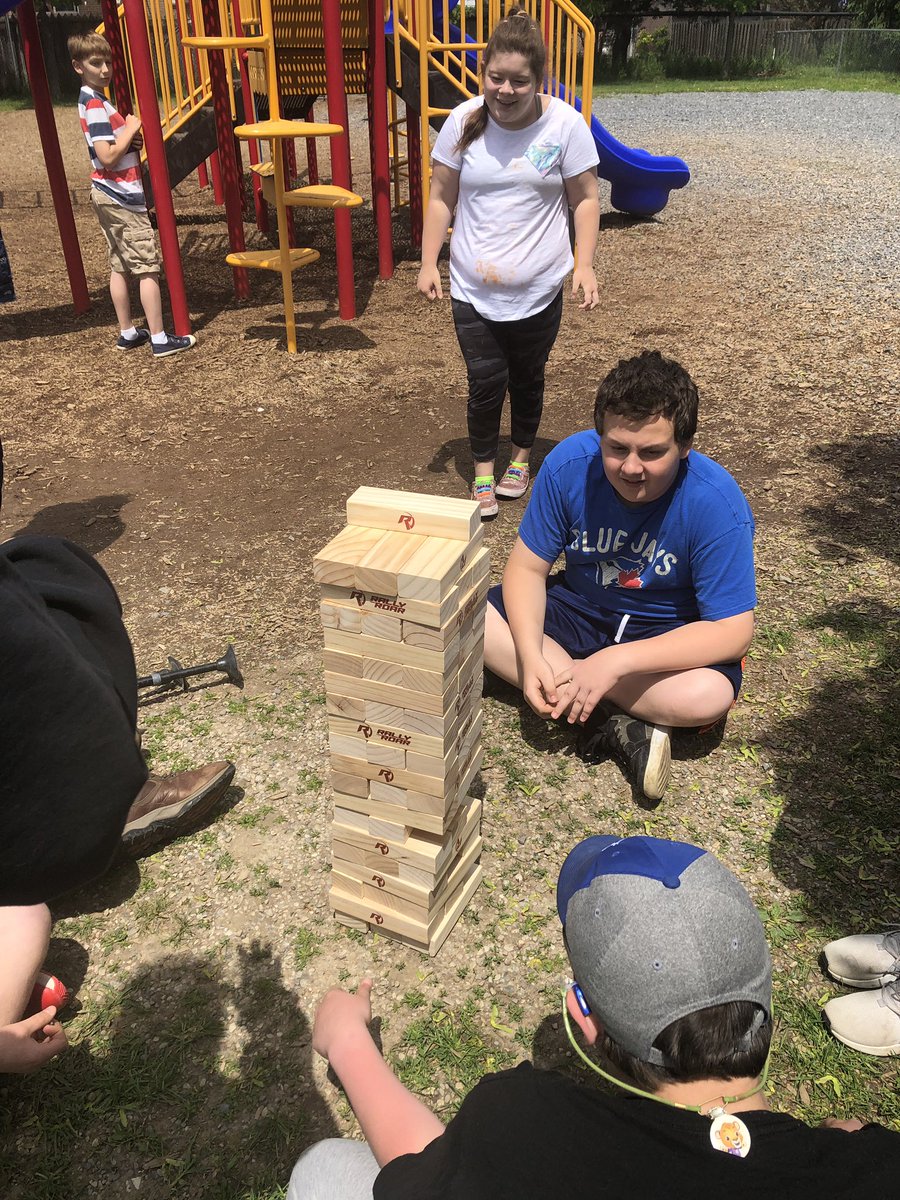STTM_Centre's tweet photo. Game day part 2
#giantJenga https://t.co/HlV91UOpqf