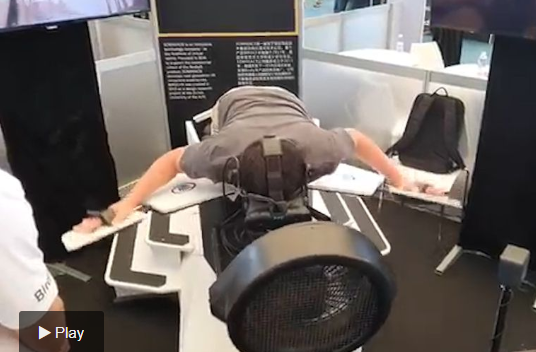 cismosolutions1's tweet photo. CES ASIA: cómo es Birdly, el simulador con realidad virtual para volar como un pájaro https://t.co/WzXtNh4ly4 https://t.co/IfGhjyhbgW