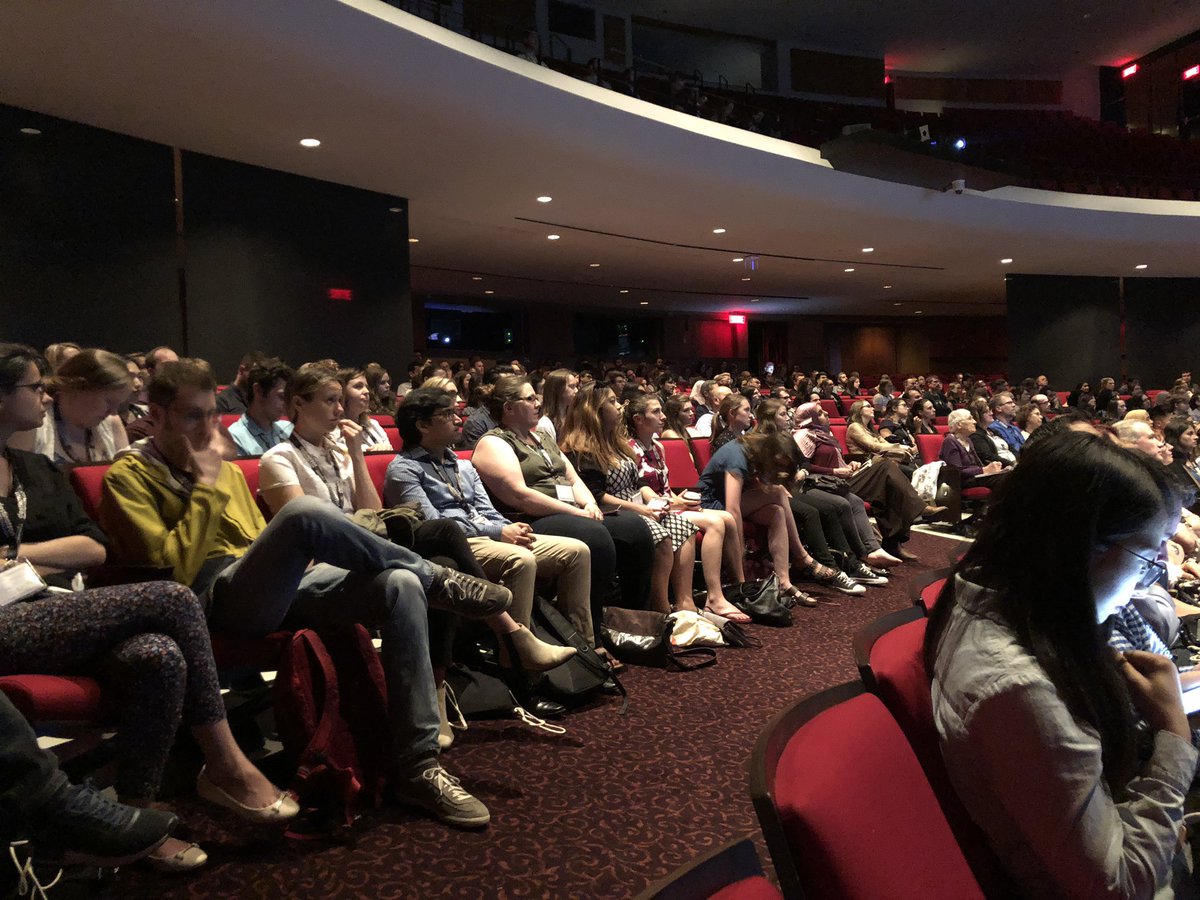 markowenmartin's tweet photo. Huge crew attending short talks/student talks at @csm2019. I’m so impressed by the attendance!  @univpugetsound @ASMicrobiology @CSM_SCM https://t.co/Ws8PDlrzzR
