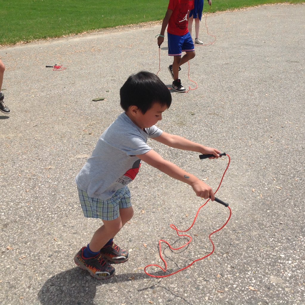 downieps's tweet photo. Perfect weather for Downie Central's Jump Rope For Heart Day lead by Ms Steckly's Grade 7 class. Thanks to our supportive families we raised over $2000.00 and counting. @yourschools #iAMamdsb https://t.co/WSkob2W3S0