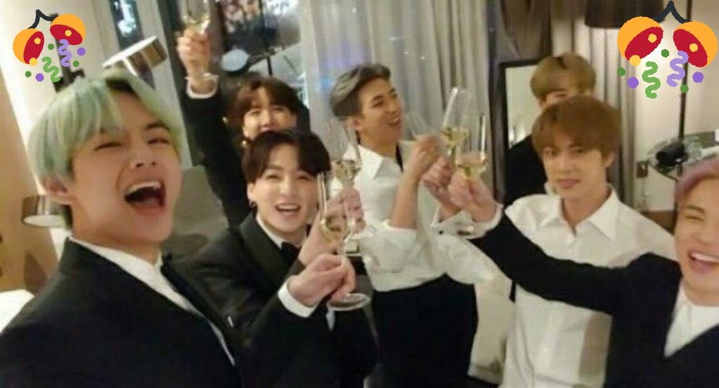 IarmyVG's tweet image. Thanks for 6 years full of happiness, dreams, messages that have changed lives like mine and for showing the world that music really transcends language 😊 @BTS_twt 
~방탄생일 축하해요~🎉🎉
💜💜💜 Purple you 💜💜💜
#6YearsWithOurHomeBTS #2019BTSFESTA #방탄6주년보라해 #HBD_BTS