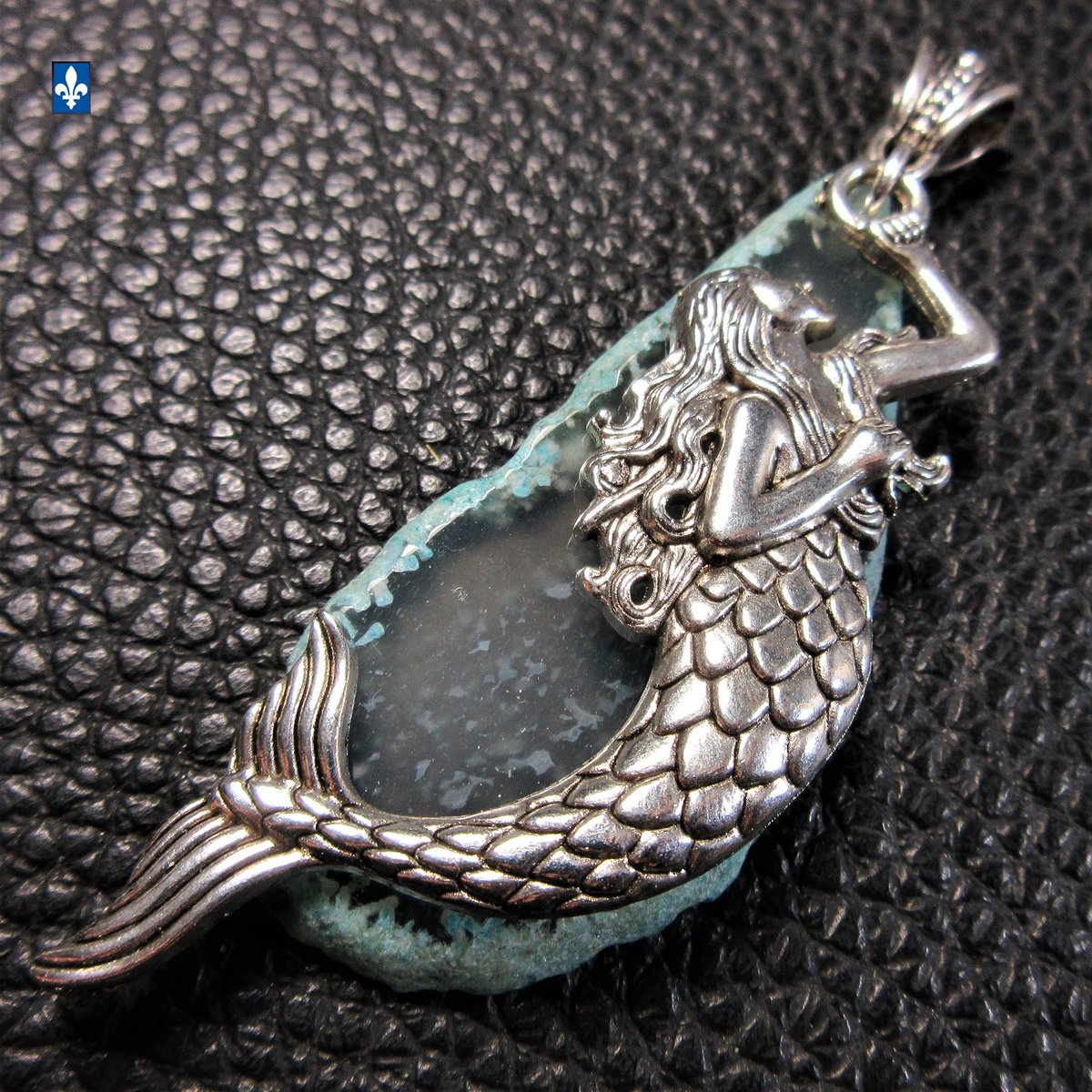 BijouxQuebec's tweet photo. #Mermaid #Mermaids Wanted!
https://t.co/ltjeKcAORk
#mermaidmelody  #ocean #jewelryonetsy  #jewelry #jewelrylovers https://t.co/JOmyEnyYJG