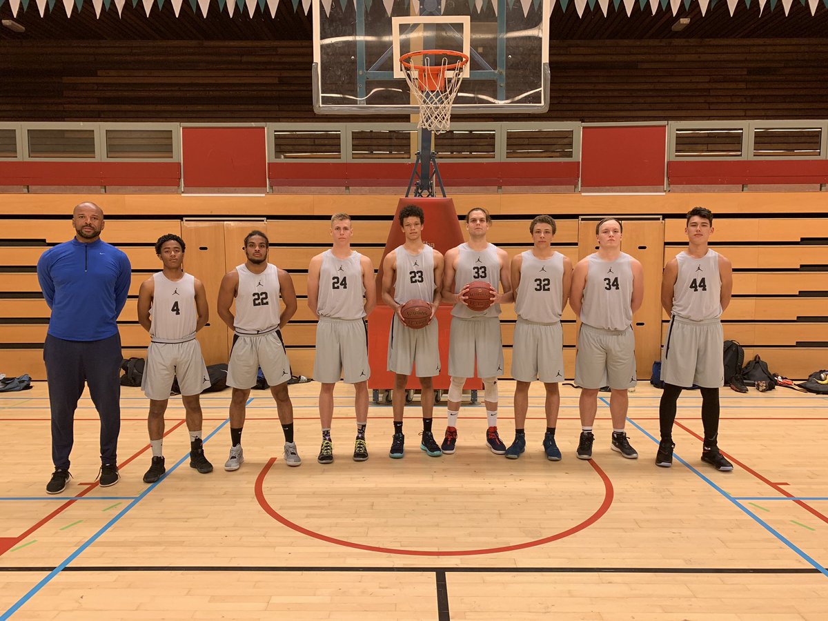 In juli gaan de Eagles naar de States voor toernooien en blijven dan, om na de zomer daar hun school af te maken en te basketballen !
