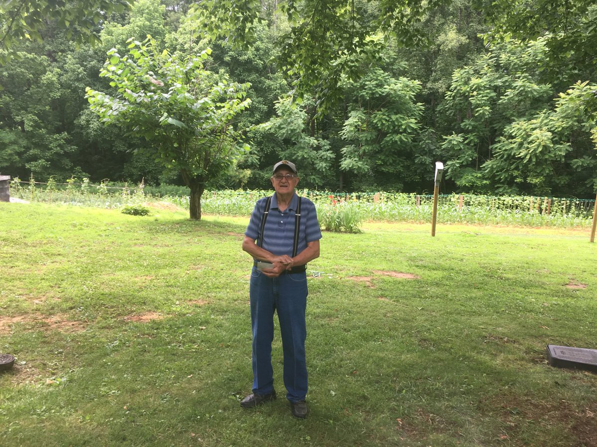 mallorybirdwell's tweet photo. When you want to know how to grow a garden, you go visit your almost 88 year old janitor, Papa Cecil, and see all his hard work. The kids loved seeing the garden in person and I think Papa was just as happy to have them visit. #R2BR https://t.co/7YESsDYwPO