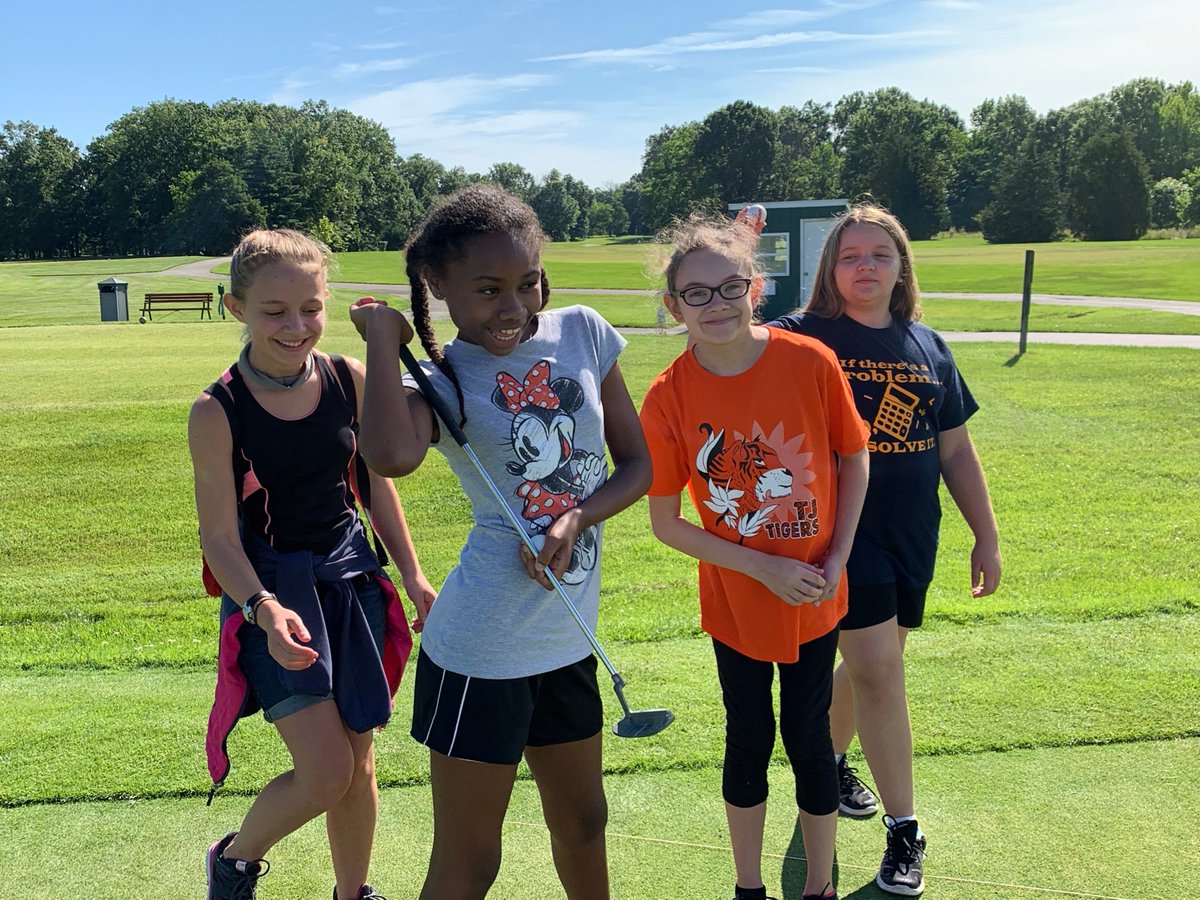 CvilleParks's tweet photo. A great day at @WoodedViewGC Golf Course today for our Summer Explorers. We hit the driving range, played some putt putt, and enjoyed a picnic lunch on the patio. What a great day! https://t.co/I5edbnQWqu