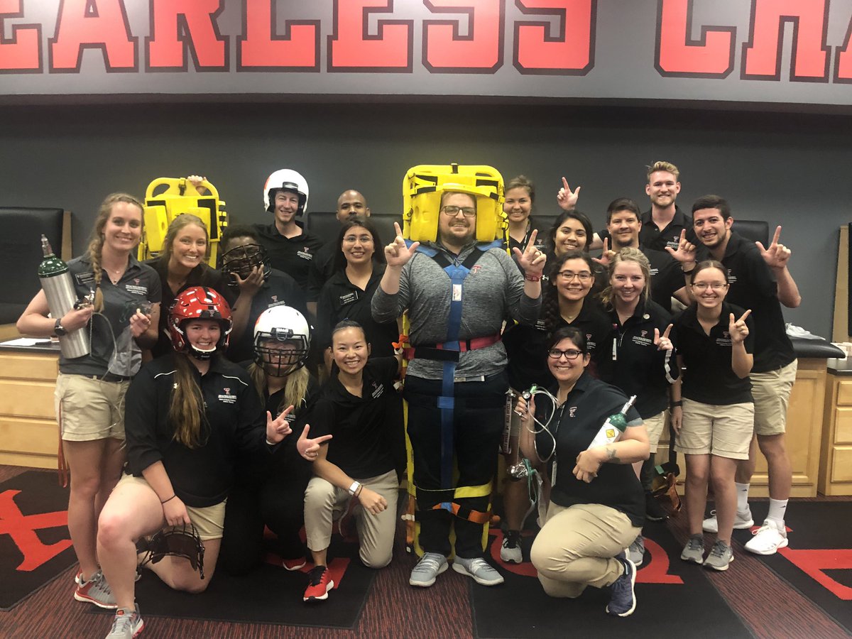 MikeyRamATC's tweet photo. This #TechMAT alum enjoyed teaching the MAT2s today. Spine Boarding, Helmet/Mask Removal, O2 Administration and Sickle Cell. Great partnership with @TTUSportsMed and @TTUHSC_SHP @DrGililland https://t.co/JmHi3B7jej