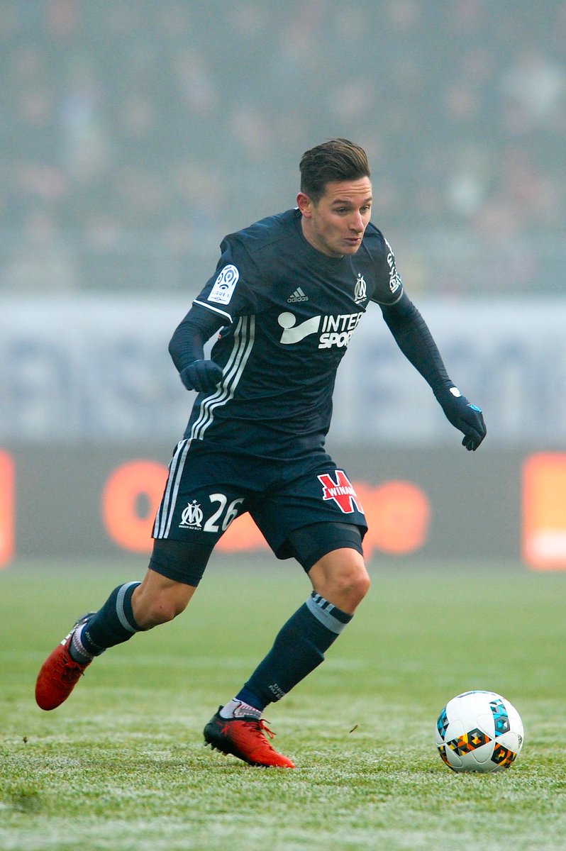 Ligue1_POR's tweet photo. ➡ Um ainda desconhecido Pavard no @LOSC_PT, @FlorianThauvin de volta ao @OM_portugues e @FinallyMario chegando para brilhar no @ogcnice!
#Mercado2016 https://t.co/6z3MyPT5v6