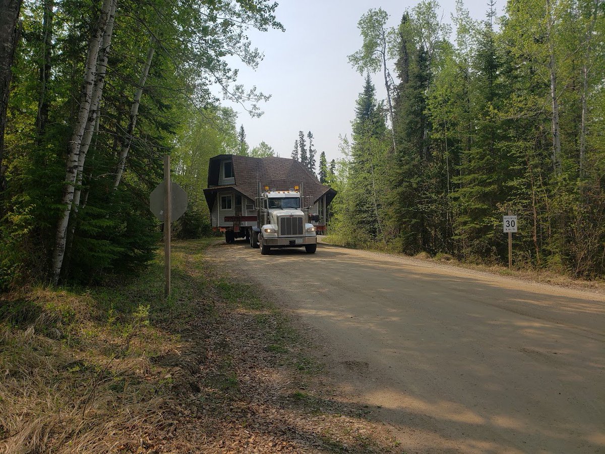 Neufeldbuilding's tweet photo. William, Ryan Harder, Matt and Devan recently moved this cabin from Whiteswan Lake to Candle Lake. https://t.co/ZcNWjxBSEp