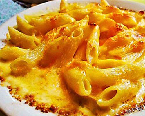CaffeDeiFiori's tweet photo. #pasta de 4 quesos gratinados! #caffedeifioriguatemala https://t.co/ZUTZ11cyiw