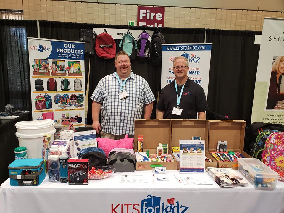 KitsForKidz's tweet photo. Check out our team members at the 2019 Southern Baptist Convention in Birmingham, AL! #sbcpc19 https://t.co/MVnQqkbEk8